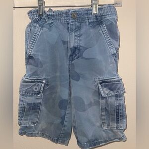 Mini‎ Boden Boys Blue Camouflage Cargo Shorts w/ Slight Distress size 7Y